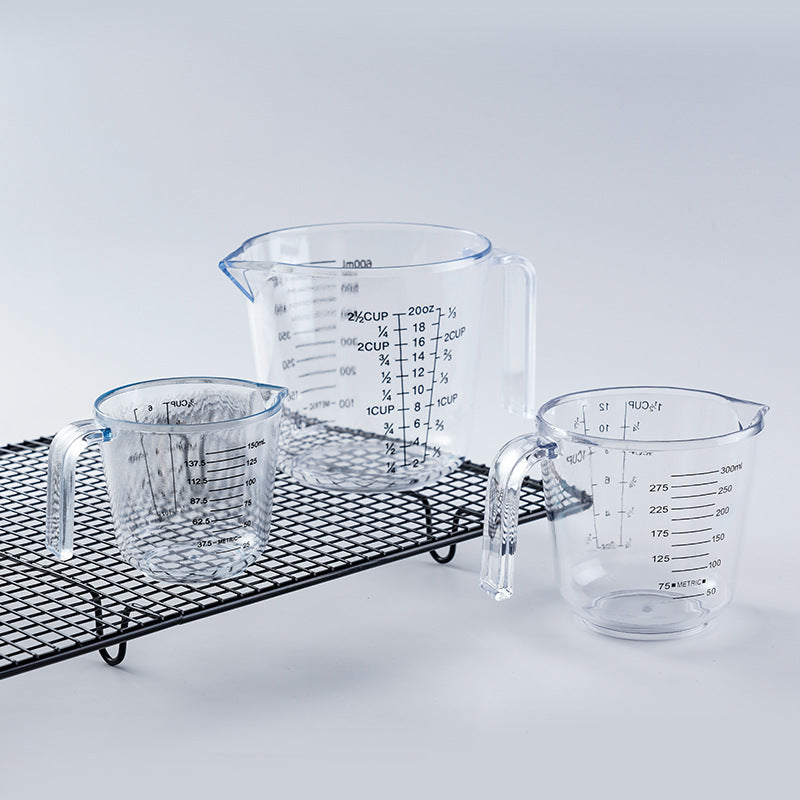 Plastic Measuring Cups