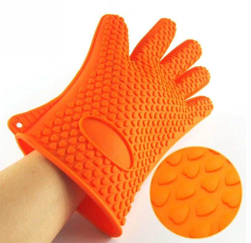 Non-slip silicone gloves