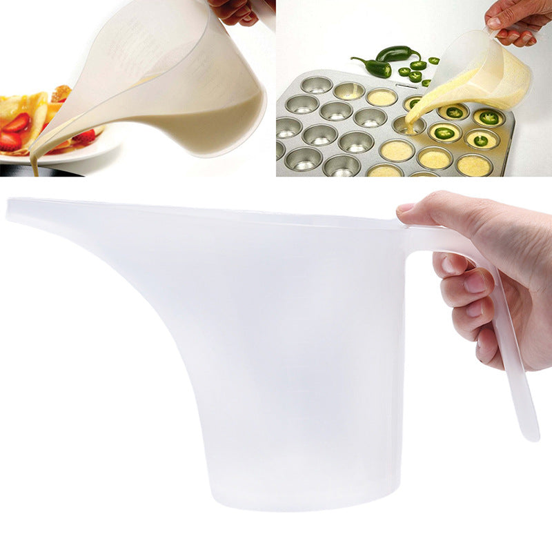 Plastic Baking Tip Measuring Cup