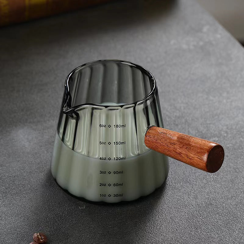 European style Measuring Cup